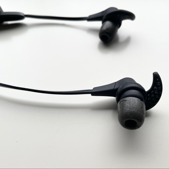 Jaybird X3 Sport Bluetooth Headphones, Blackout - Picture 13 of 16
